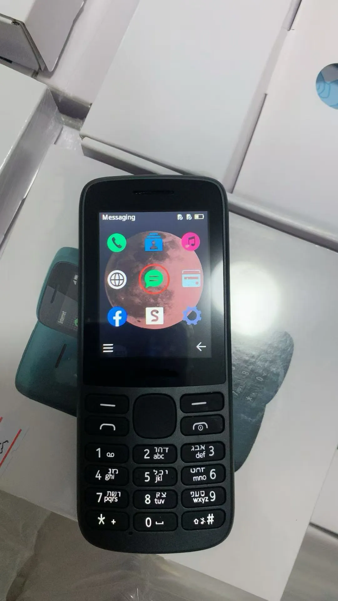 Finland Finland  215 4G 2024 Dual Sim Unlocked GSM 900/1800 Bluetooth Mobile Phone Russian Arabic Hebrew Keyboard used phone - Imagen 2